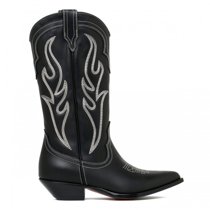 Santa Fe black boots