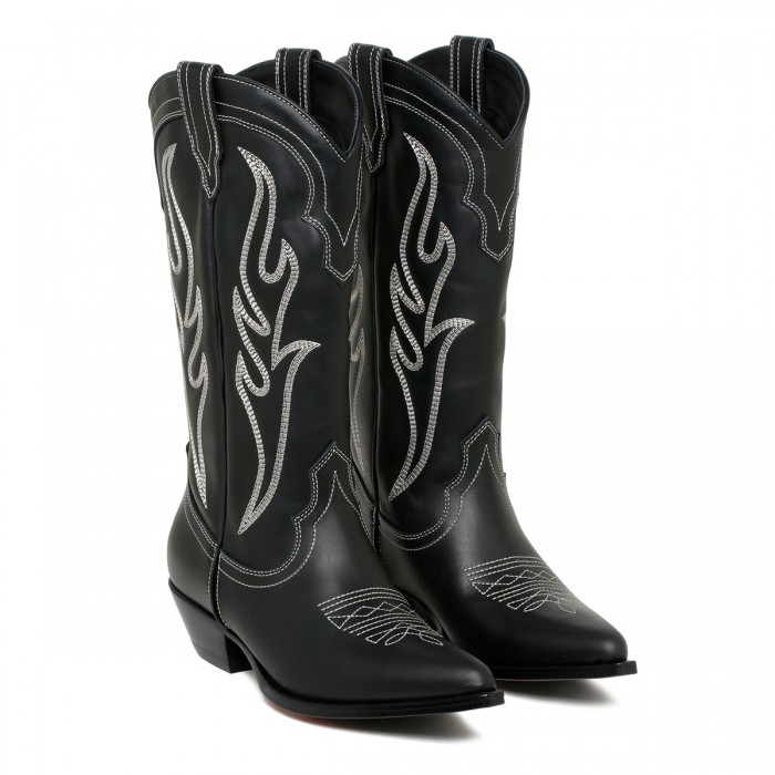 Santa Fe black boots