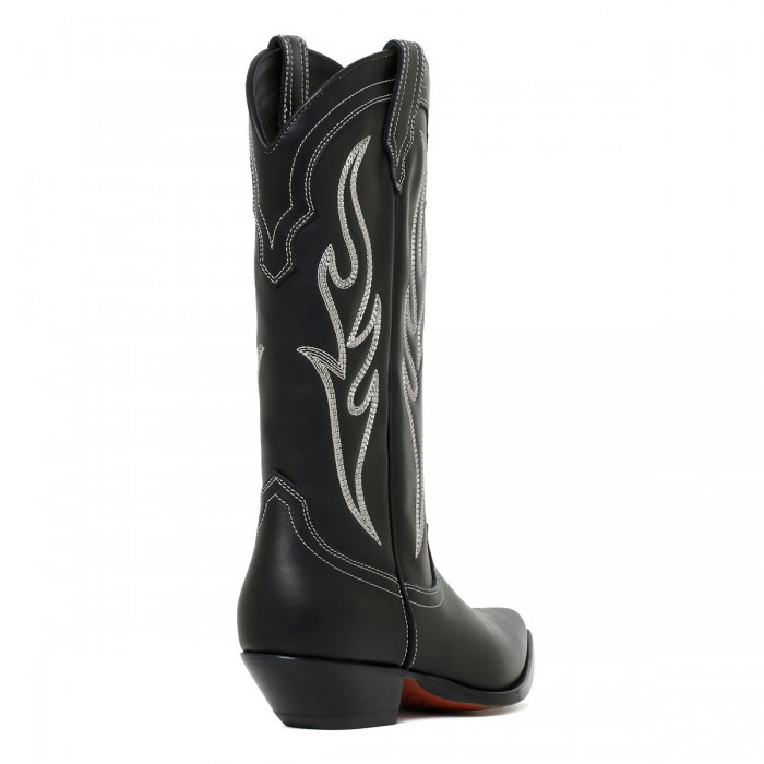 Santa Fe black boots