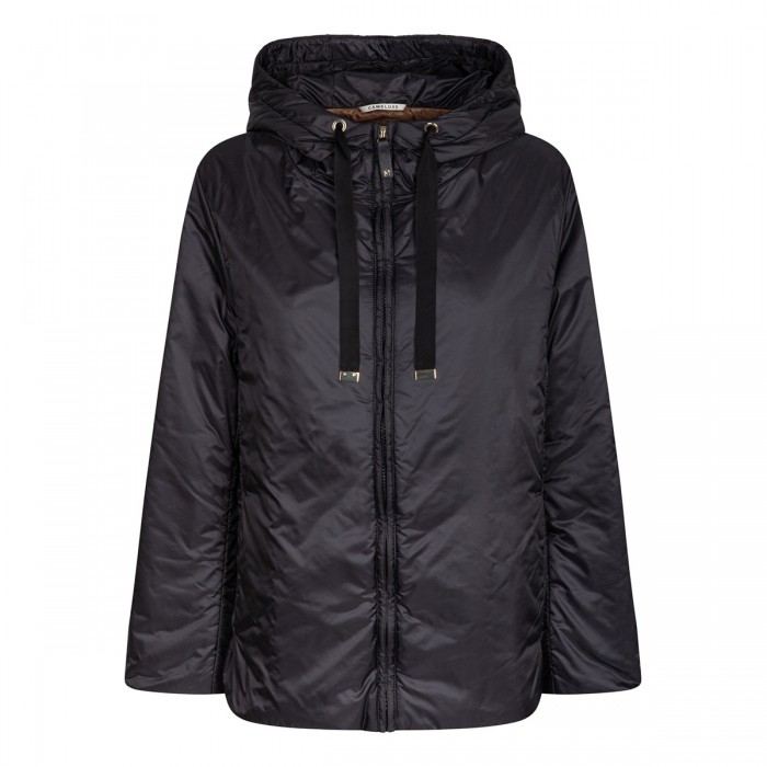 Water-resistant canvas travel jacket