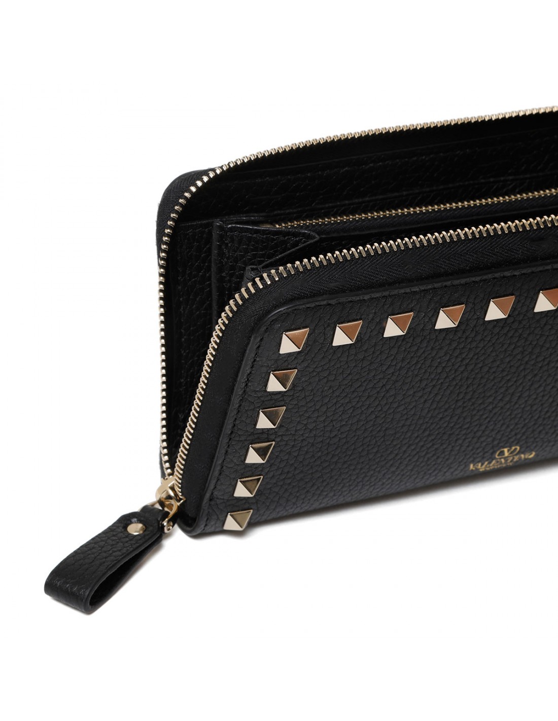 Rockstud zip around wallet