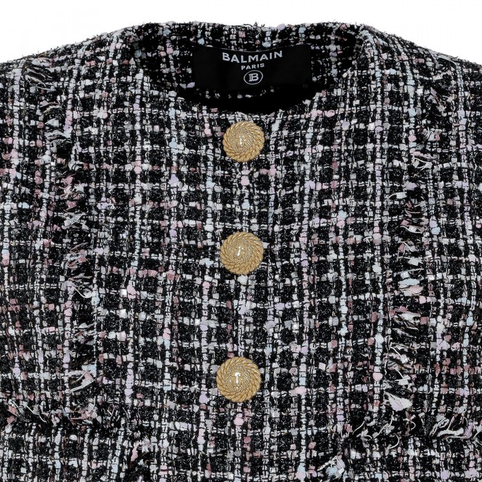 Buttoned tweed jacket