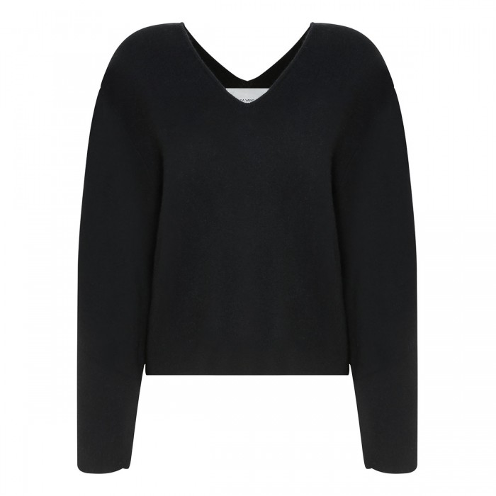 Sara black sweater