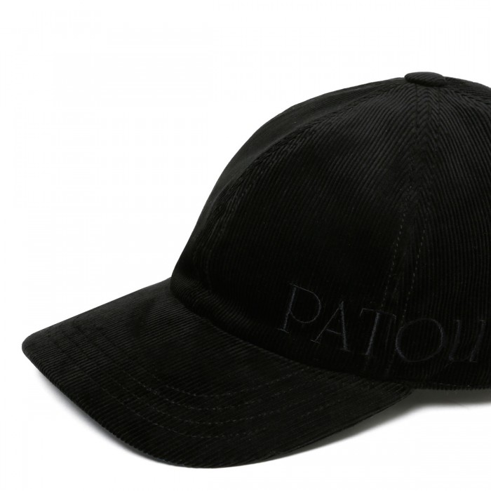 Logo baseball cap