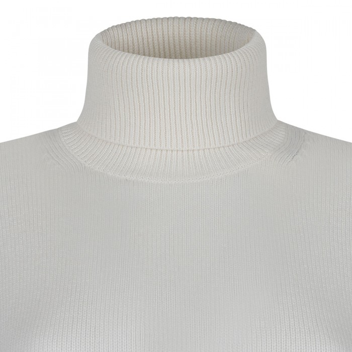 Turtleneck cashmere sweater