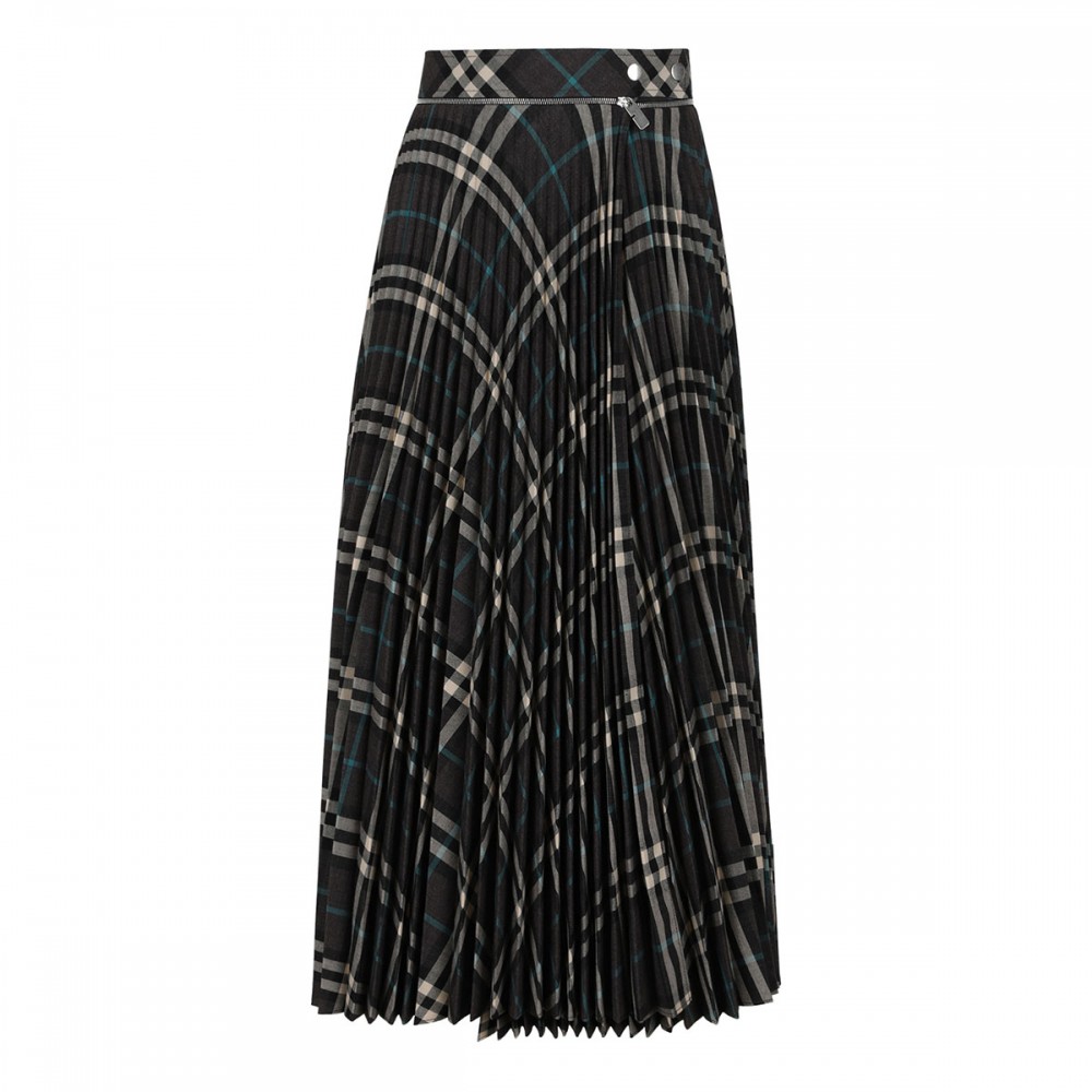 Pleated check skirt