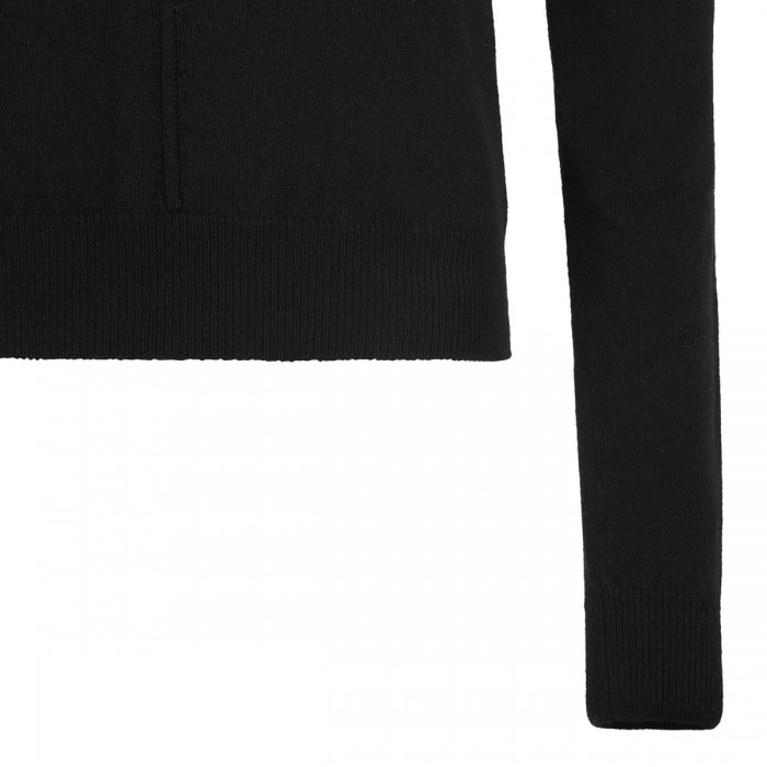 Black cashmere sweater