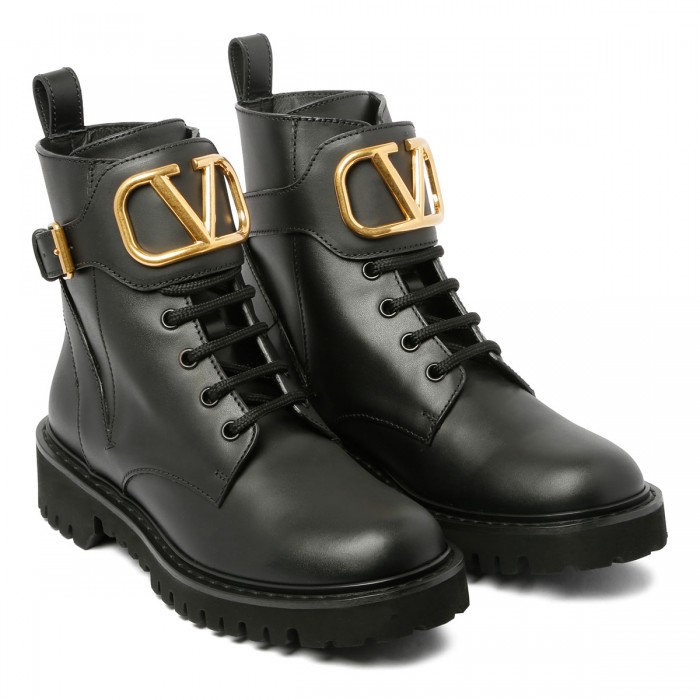 VLogo Signature combat boots