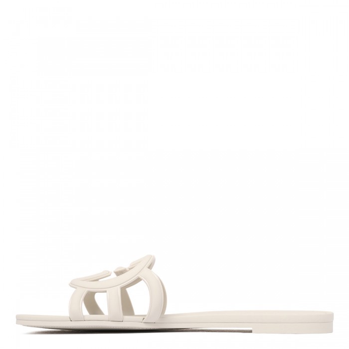 Interlocking G slide sandals