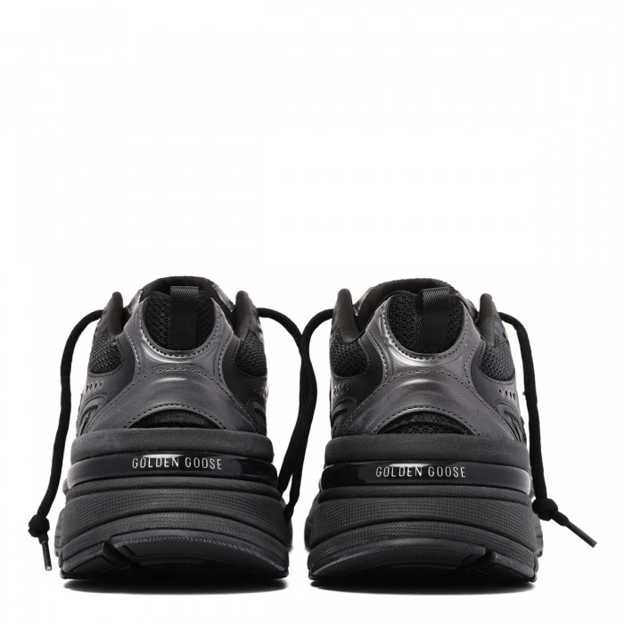 LightStar sneakers with black star