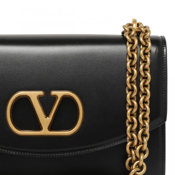 Vain shoulder bag