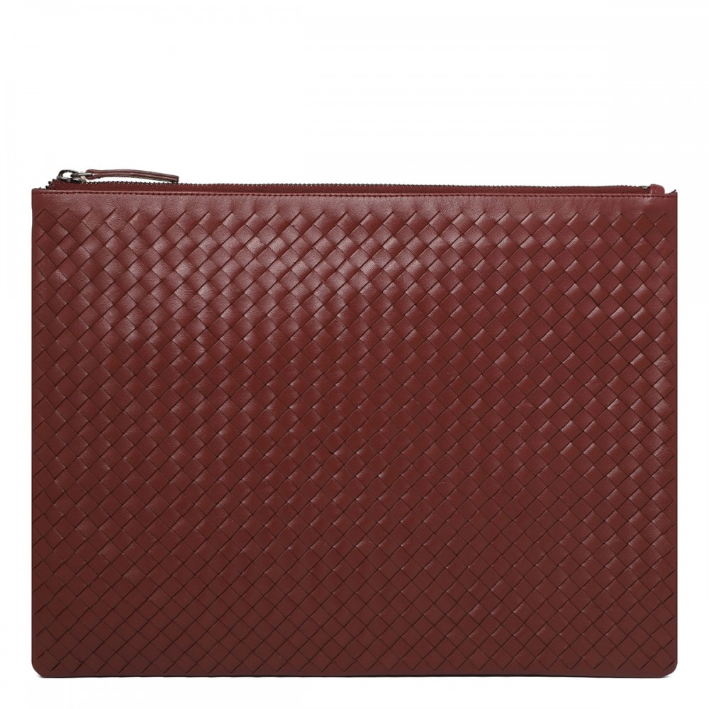 A4 bordeaux leather pochette