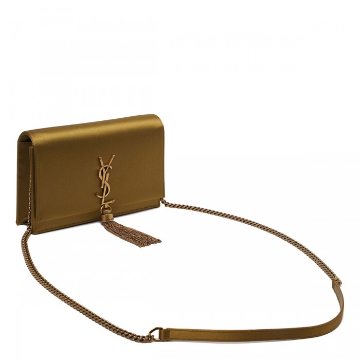 Kate tassel wallet on chain