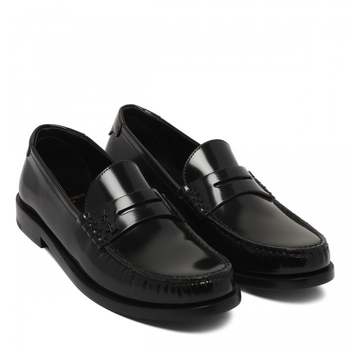 Le Loafer black slippers