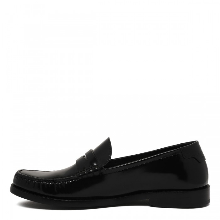 Le Loafer black slippers