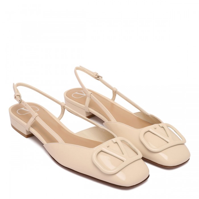 VLogo signature ballerinas