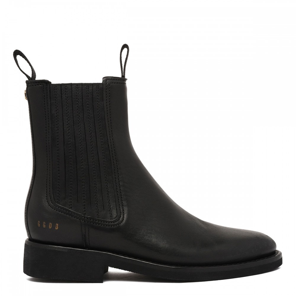 Black leather Chelsea boots