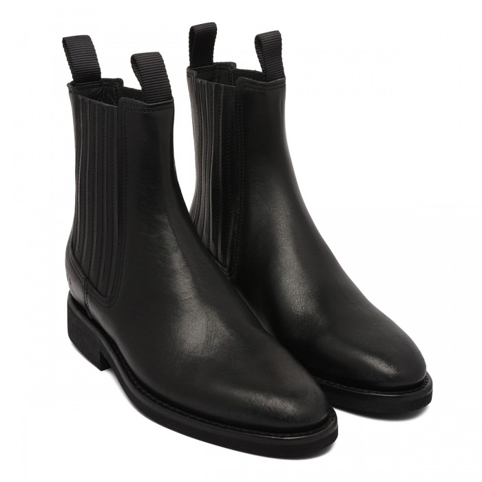 Black leather Chelsea boots