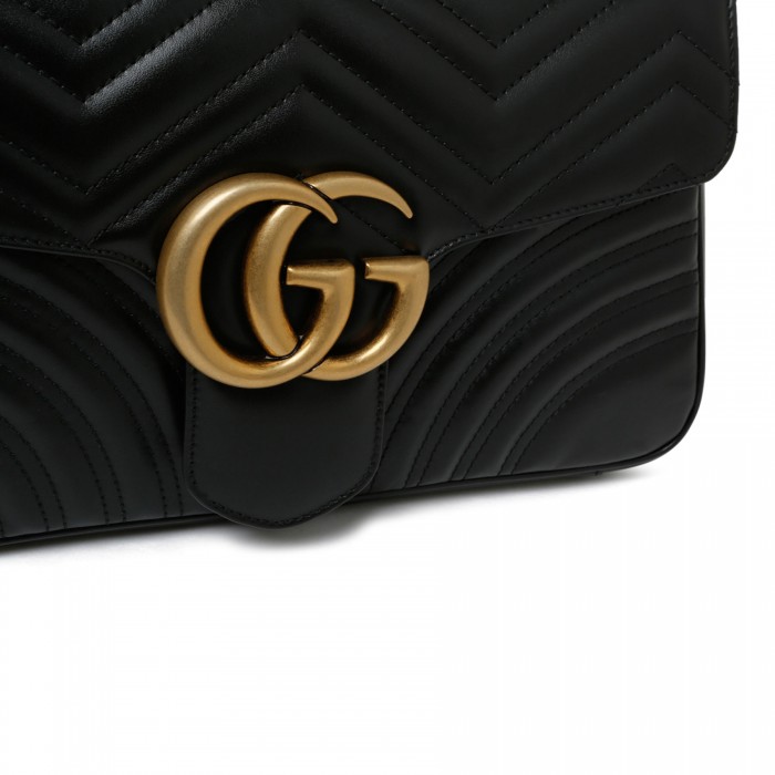 GG Marmont black medium shoulder bag